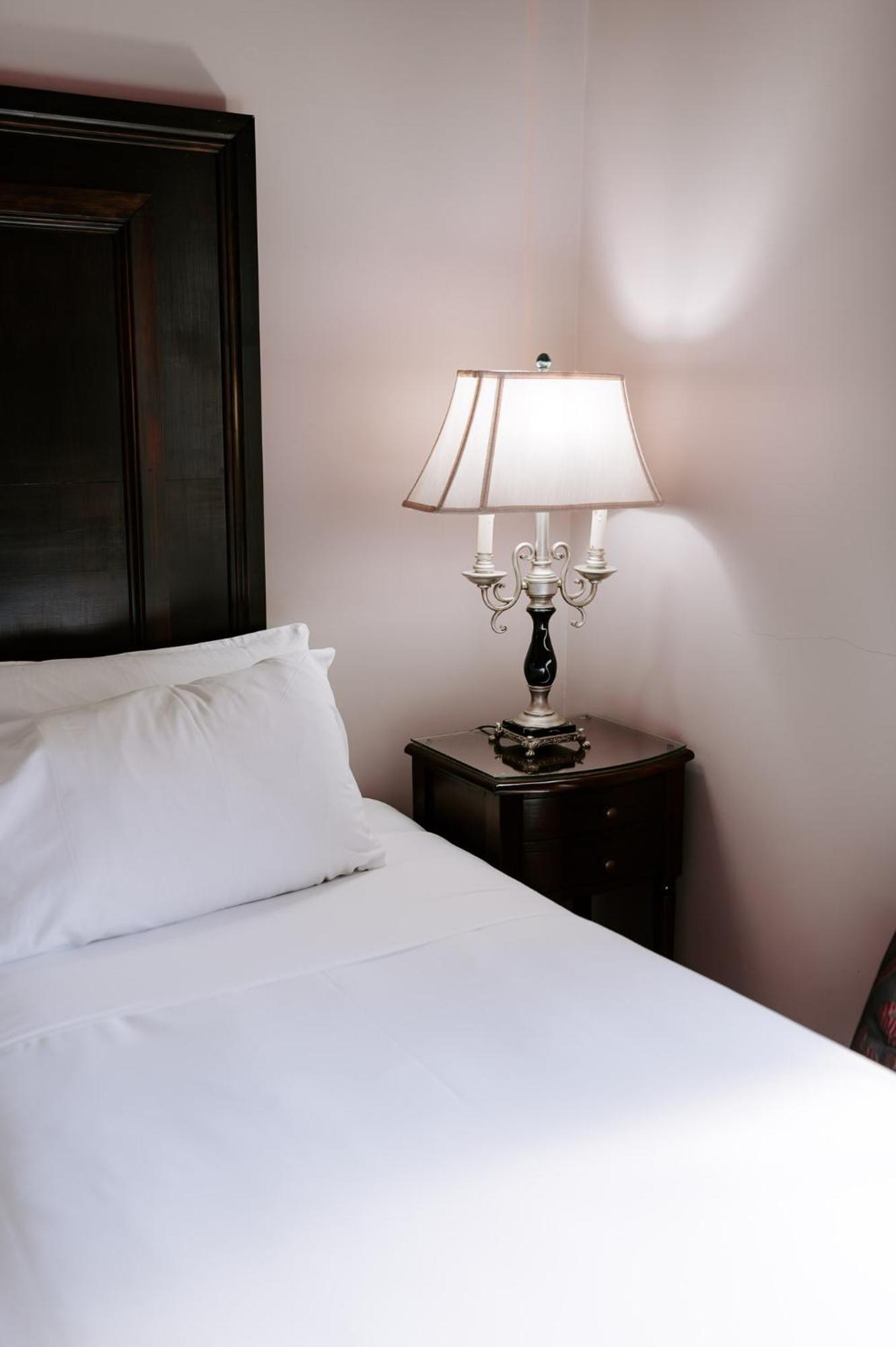 וורוויק Abbey Boutique Hotel Adults Only מראה חיצוני תמונה