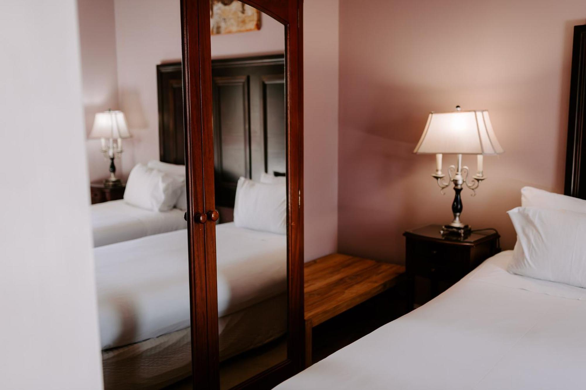 וורוויק Abbey Boutique Hotel Adults Only מראה חיצוני תמונה